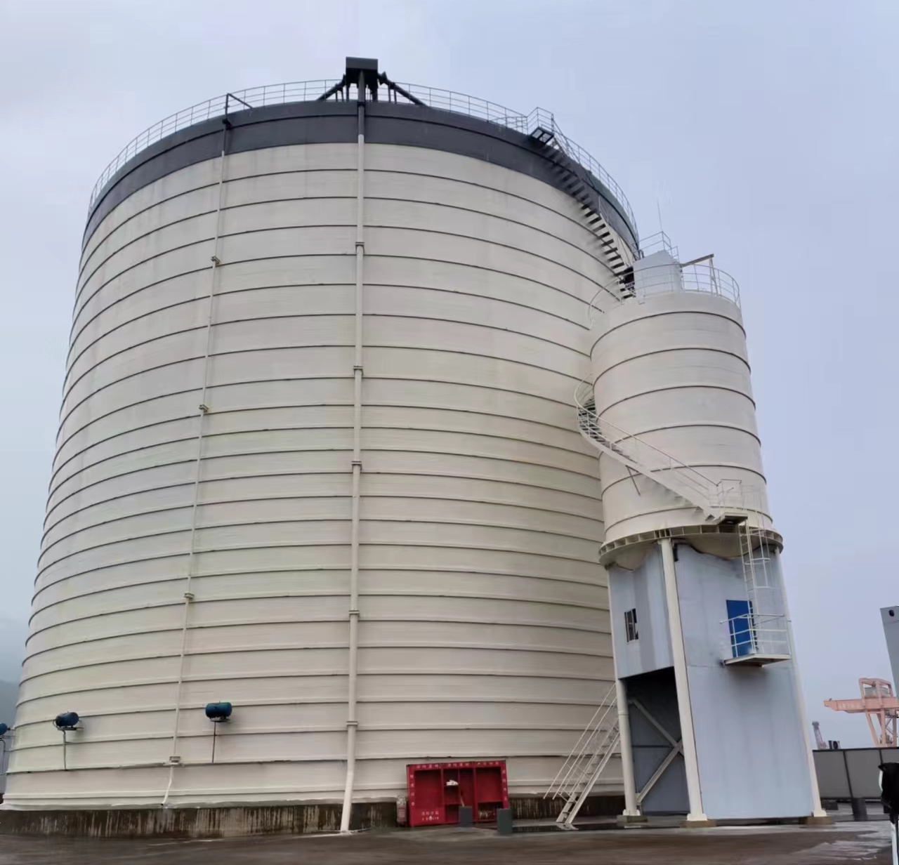 南华10万吨水泥钢板库